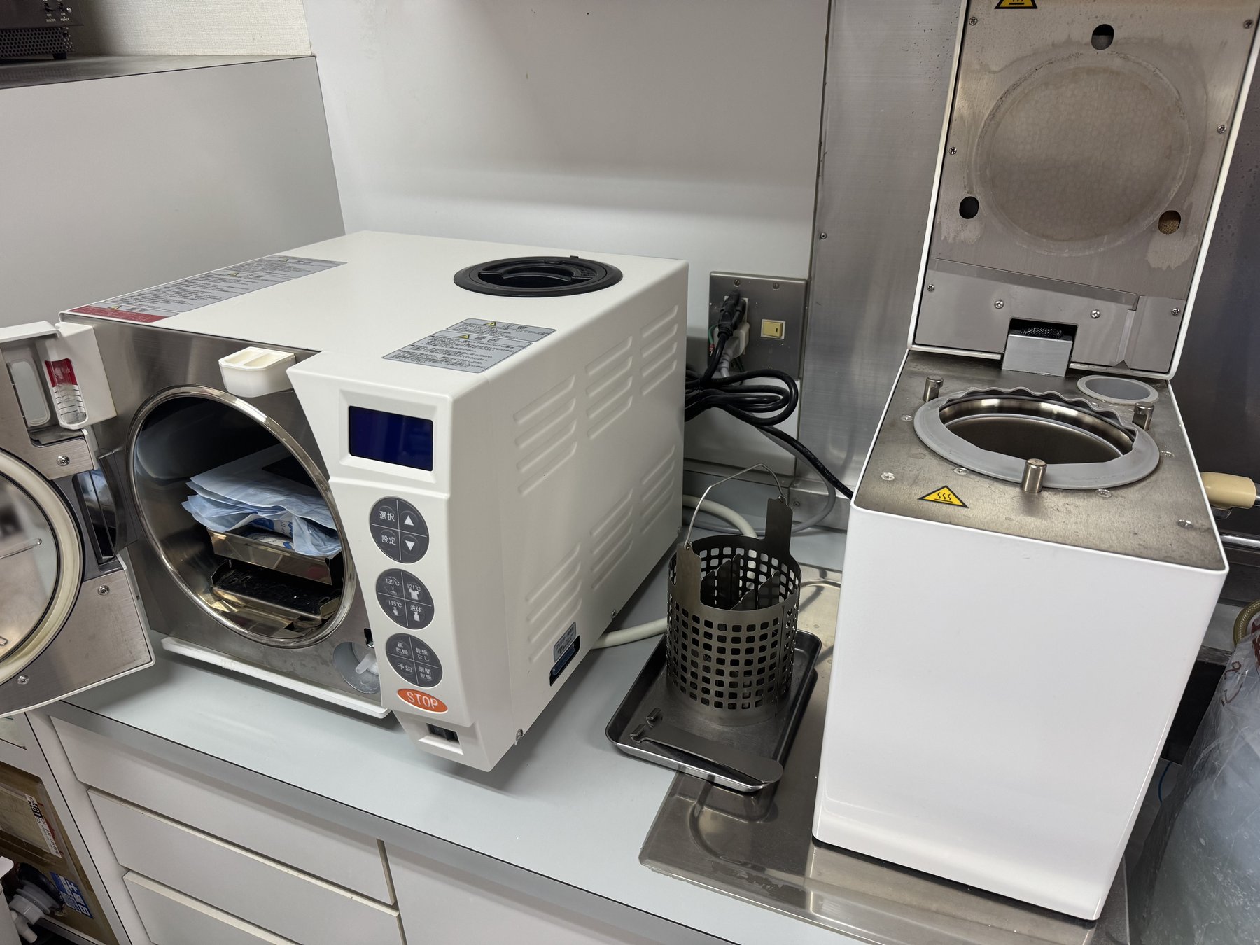 高圧蒸気滅菌器